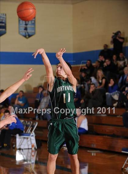 Thumbnail 3 in Northwood vs. Frederic photogallery.