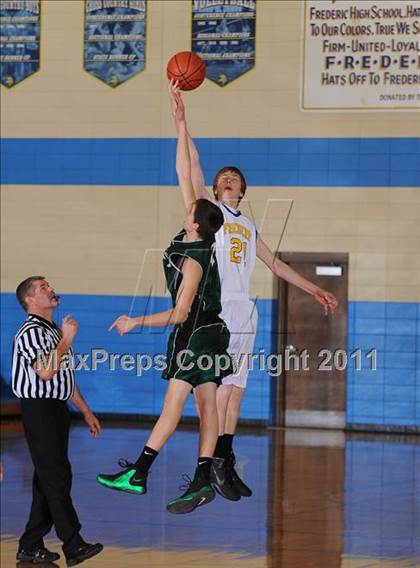 Thumbnail 1 in Northwood vs. Frederic photogallery.