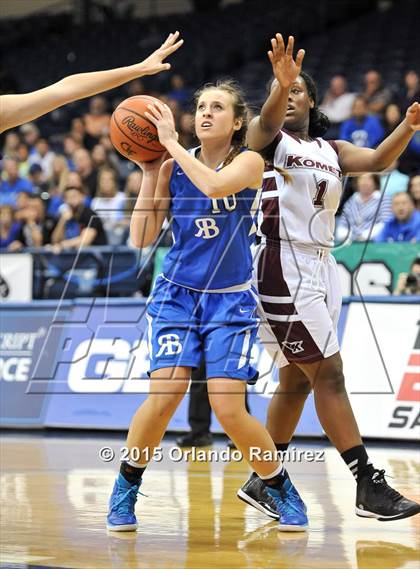 Thumbnail 1 in Kearny Vs Rancho Bernardo (CIF SDS D3 Final) photogallery.