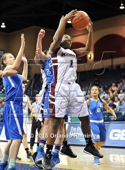 Thumbnail 3 in Kearny Vs Rancho Bernardo (CIF SDS D3 Final) photogallery.