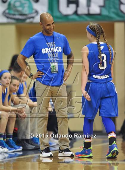 Thumbnail 3 in Kearny Vs Rancho Bernardo (CIF SDS D3 Final) photogallery.