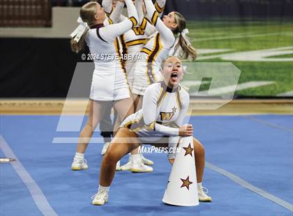 Thumbnail 2 in Windsor (CHSAA 4A State Spirit Championships) photogallery.