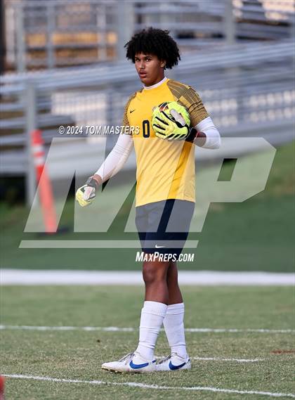 Thumbnail 3 in T.C. Roberson @ Charlotte Catholic photogallery.