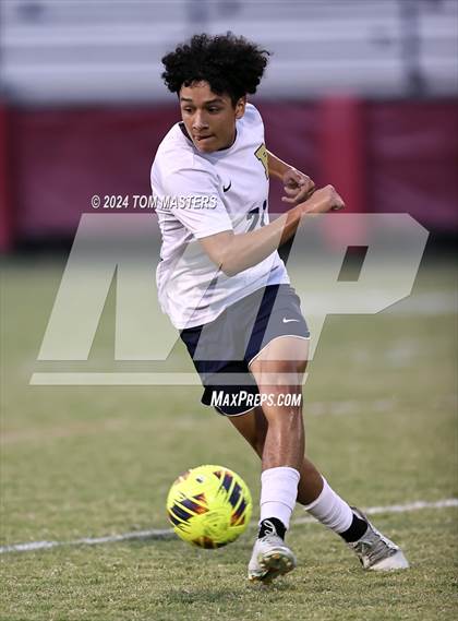 Thumbnail 3 in T.C. Roberson @ Charlotte Catholic photogallery.