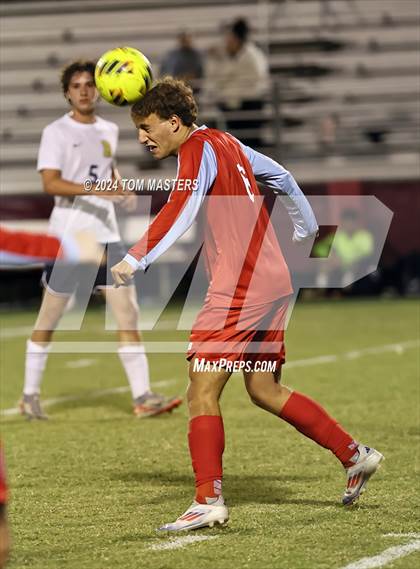 Thumbnail 2 in T.C. Roberson @ Charlotte Catholic photogallery.