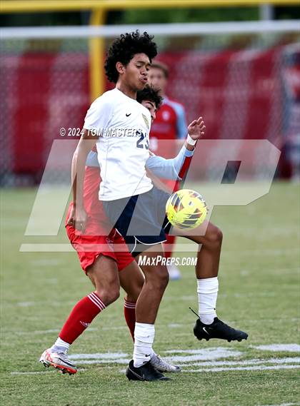 Thumbnail 2 in T.C. Roberson @ Charlotte Catholic photogallery.