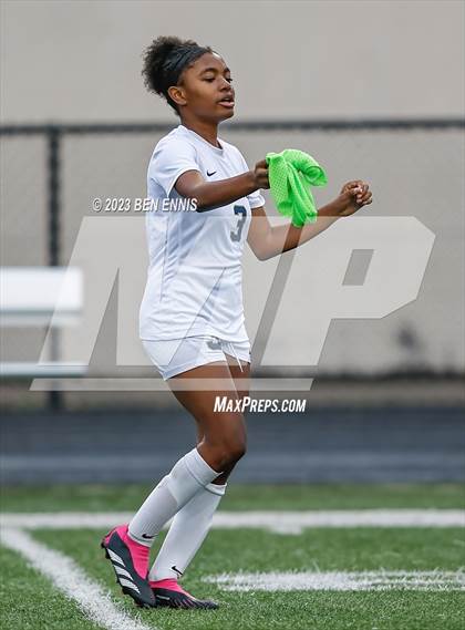 Thumbnail 1 in St. Pius X Catholic vs Mundy's Mill (GHSA 6A First Round) photogallery.