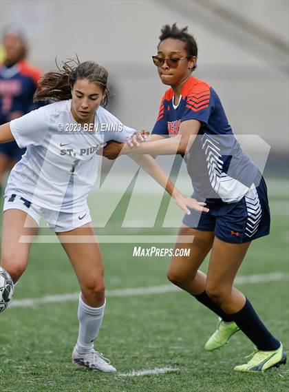 Thumbnail 3 in St. Pius X Catholic vs Mundy's Mill (GHSA 6A First Round) photogallery.