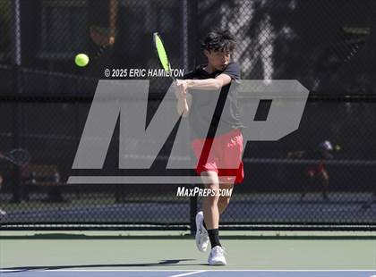 Thumbnail 1 in Harvard-Westlake@Loyola photogallery.