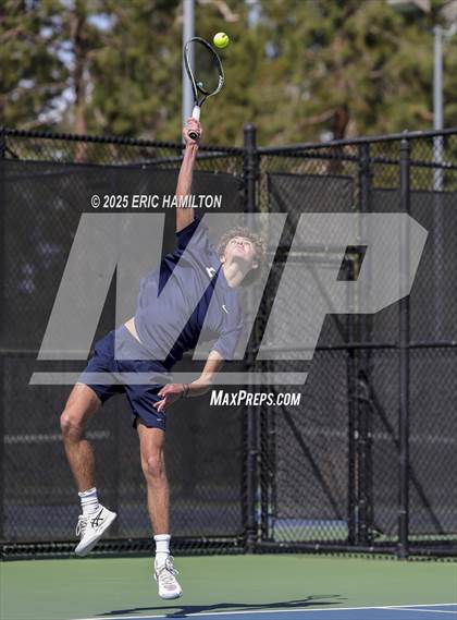 Thumbnail 1 in Harvard-Westlake@Loyola photogallery.