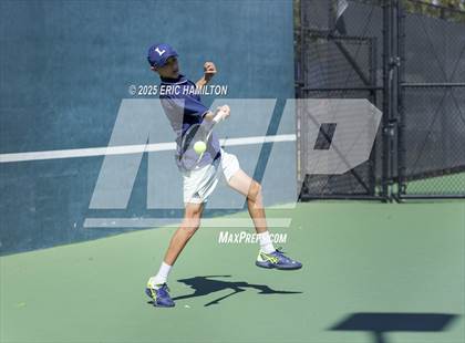 Thumbnail 2 in Harvard-Westlake@Loyola photogallery.