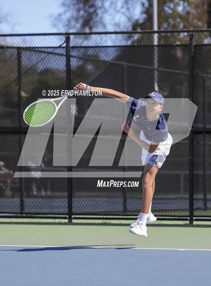 Thumbnail 1 in Harvard-Westlake@Loyola photogallery.