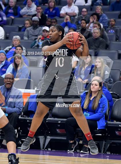 Thumbnail 1 in Bradshaw Christian vs. Christian Brothers (CIF SJS D3 Final) photogallery.