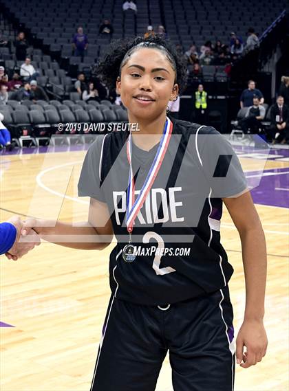 Thumbnail 3 in Bradshaw Christian vs. Christian Brothers (CIF SJS D3 Final) photogallery.