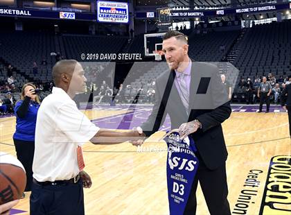 Thumbnail 1 in Bradshaw Christian vs. Christian Brothers (CIF SJS D3 Final) photogallery.