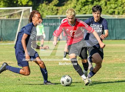 Thumbnail 2 in Loyola vs Palos Verdes (Scrimmage) photogallery.