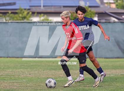 Thumbnail 2 in Loyola vs Palos Verdes (Scrimmage) photogallery.