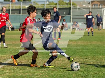 Thumbnail 2 in Loyola vs Palos Verdes (Scrimmage) photogallery.