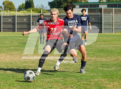 Thumbnail 1 in Loyola vs Palos Verdes (Scrimmage) photogallery.