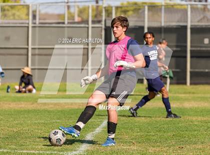 Thumbnail 2 in Loyola vs Palos Verdes (Scrimmage) photogallery.