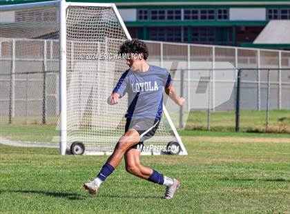 Thumbnail 2 in Loyola vs Palos Verdes (Scrimmage) photogallery.