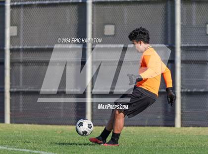 Thumbnail 2 in Loyola vs Palos Verdes (Scrimmage) photogallery.