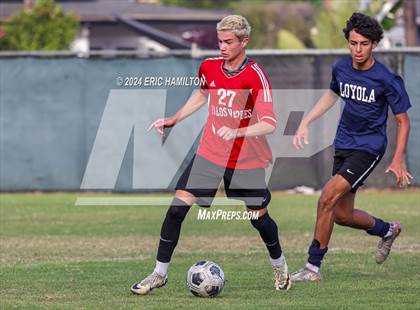 Thumbnail 1 in Loyola vs Palos Verdes (Scrimmage) photogallery.
