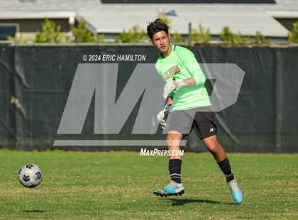 Thumbnail 3 in Loyola vs Palos Verdes (Scrimmage) photogallery.