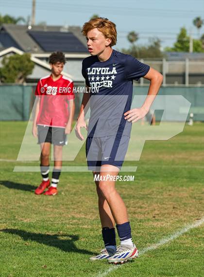 Thumbnail 3 in Loyola vs Palos Verdes (Scrimmage) photogallery.