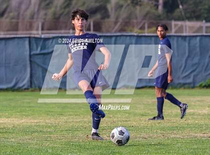 Thumbnail 1 in Loyola vs Palos Verdes (Scrimmage) photogallery.