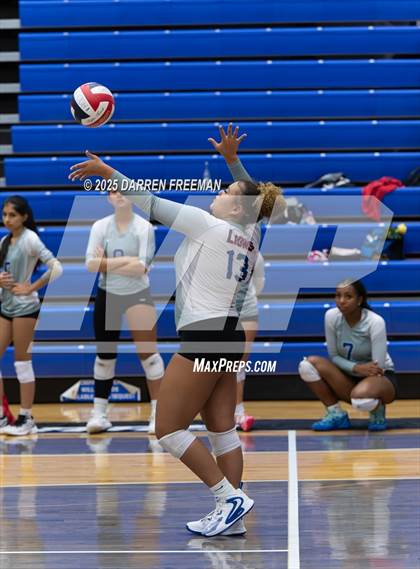 Thumbnail 3 in Peachtree Ridge vs. Wheeler photogallery.