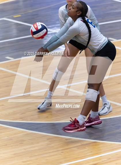 Thumbnail 2 in Peachtree Ridge vs. Wheeler photogallery.