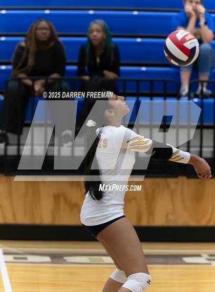 Thumbnail 1 in Peachtree Ridge vs. Wheeler photogallery.