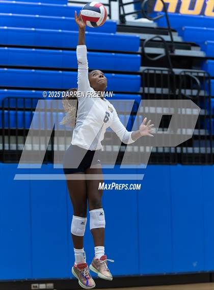 Thumbnail 2 in Peachtree Ridge vs. Wheeler photogallery.