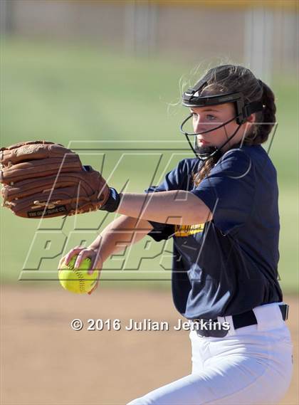 Thumbnail 3 in Borah @ Meridian photogallery.