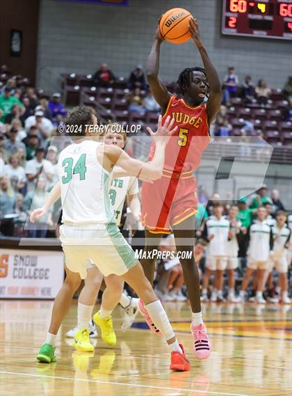 Thumbnail 2 in South Summit vs. Judge Memorial Catholic (UHSAA 3A Final) photogallery.
