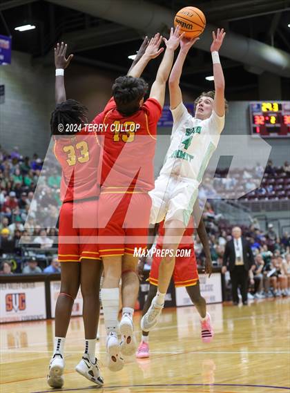 Thumbnail 1 in South Summit vs. Judge Memorial Catholic (UHSAA 3A Final) photogallery.