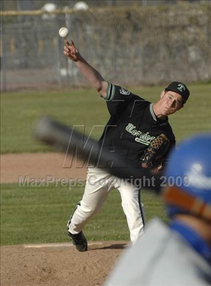 Thumbnail 1 in Taft @ Tehachapi photogallery.