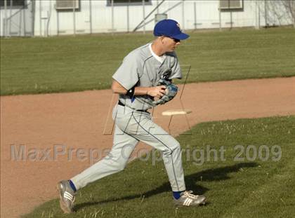 Thumbnail 1 in Taft @ Tehachapi photogallery.