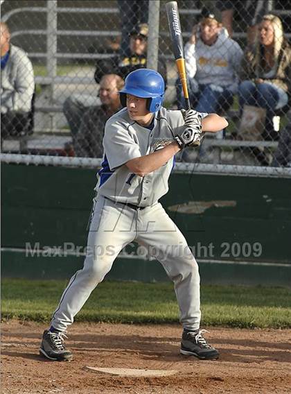 Thumbnail 2 in Taft @ Tehachapi photogallery.