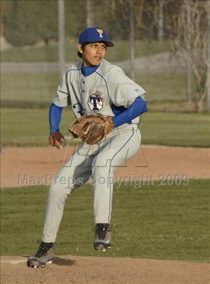 Thumbnail 3 in Taft @ Tehachapi photogallery.