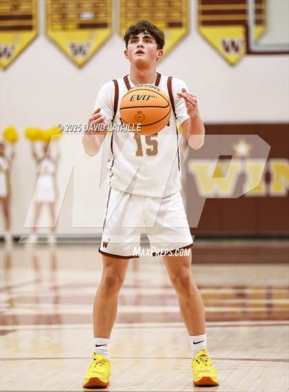 Thumbnail 1 in Windsor vs. Pueblo East (CHSAA 5A Round 1) photogallery.