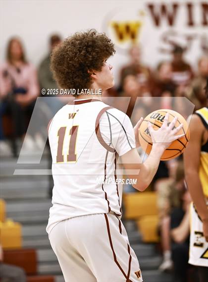 Thumbnail 1 in Windsor vs. Pueblo East (CHSAA 5A Round 1) photogallery.