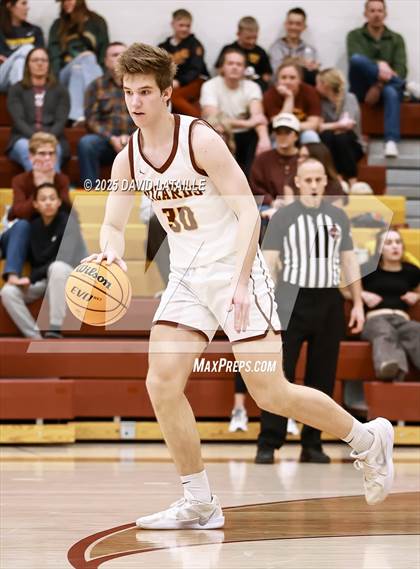 Thumbnail 1 in Windsor vs. Pueblo East (CHSAA 5A Round 1) photogallery.