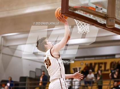 Thumbnail 3 in Windsor vs. Pueblo East (CHSAA 5A Round 1) photogallery.