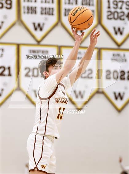 Thumbnail 2 in Windsor vs. Pueblo East (CHSAA 5A Round 1) photogallery.