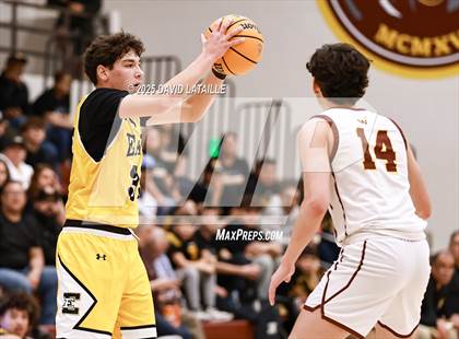 Thumbnail 2 in Windsor vs. Pueblo East (CHSAA 5A Round 1) photogallery.