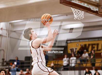 Thumbnail 2 in Windsor vs. Pueblo East (CHSAA 5A Round 1) photogallery.