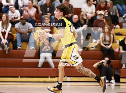 Thumbnail 3 in Windsor vs. Pueblo East (CHSAA 5A Round 1) photogallery.