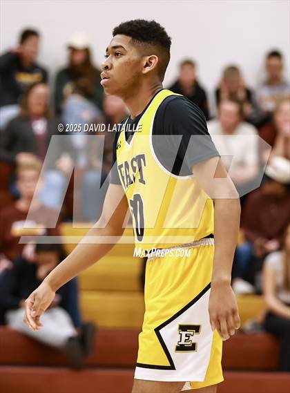 Thumbnail 3 in Windsor vs. Pueblo East (CHSAA 5A Round 1) photogallery.